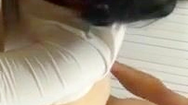 Wife Wild Threesome with Strangers in Homemade Porn