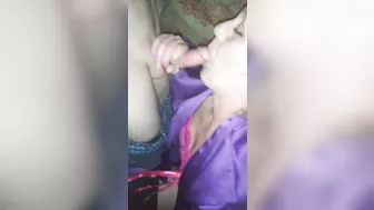 Married Slut Homemade Threesome with Hubby & Friend Married Slut Homemade Threesome with Hubby & Friend