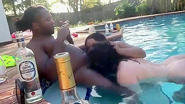 Interracial Spring Break Orgy in Pool with BBC & Blowjobs - Amateur Group Sex Party