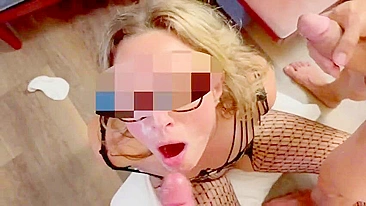 Insatiable Wife Double Cum Facial in Homemade XXX Porn