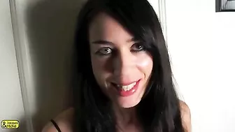 Amateur Brunette Gangbang Threesome Cum in Mouth Orgy