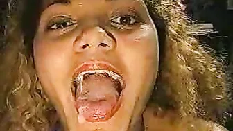 Amateur German Ebony Teen Swallows 3 Cumloads in Blowjob & Facial Bukkake