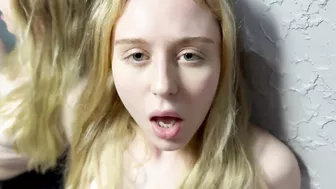 Sis Gives BJ and Let Herself be Fucked 'til Mommy & Daddy Get Home!