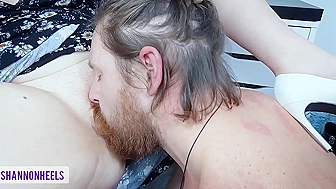 My office boss wouldn't let my pussy and mouth take a breather