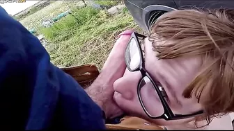 Sudden stop of the car to publicly fuck my daughter who needs pocket money