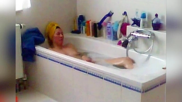 Leaked Porn!  The only thing that lets to her relax after a day at work is jerking off three times.