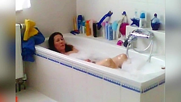 Leaked Porn!  The only thing that lets to her relax after a day at work is jerking off three times.