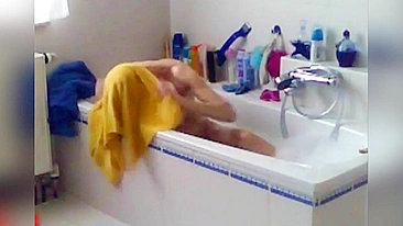 Leaked Porn!  The only thing that lets to her relax after a day at work is jerking off three times.