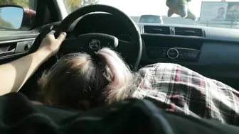 Slut wife swallows cum from a stranger while in the car driving