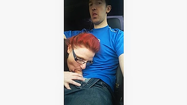 Sexy Wife Performs A Steamy, Kinky Fellatio In The Car While Her Man Drives