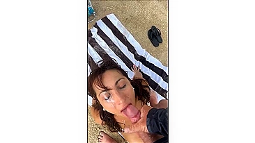 Big cumshot on wifes face at the beach