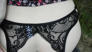 Hot Outdoor Sex With My Seductive Girlfriend