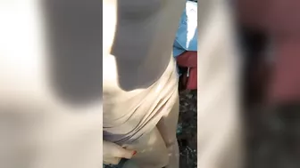 Kinky girlfriend loves blowjob and outdoor sex with her boyfriend