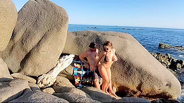 Awesome Sex At The Beach With Superb Woman - Great Moment Of Life!