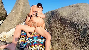 Awesome Sex At The Beach With Superb Woman - Great Moment Of Life!