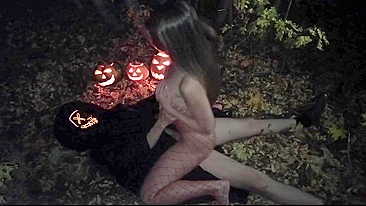 Amateur couple makes sex in the woods on the Halloween