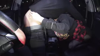 Having Steamy Sex In Car With Beautiful Girlfriend