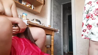 Woman licking pussy of flat owner to pay the rent