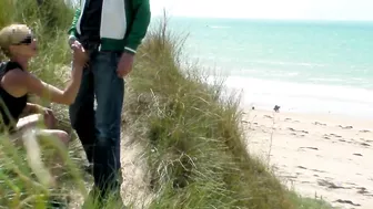 Public Handjob With Cumshot At The Beach Sneakily Hidden In The Bushes Public Handjob With Cumshot At The Beach Sneakily Hidden In The Bushes