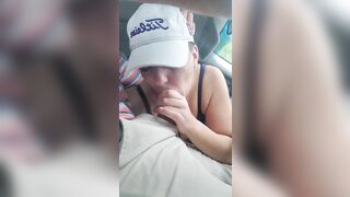 Husband gets a blowjob from wife while driving the car