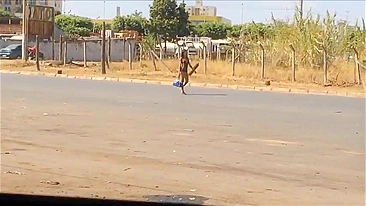 Hookers caught naked on the street secretly filmed on hidden camera in car