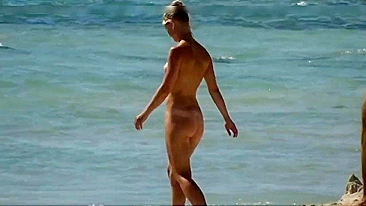Sexy Nudists Spied On By Horny Voyeur On Spanish Beach