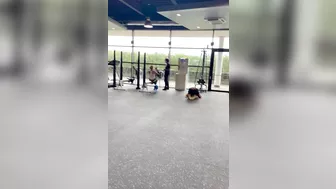 Incandescent Hot Babe Flaunting Her Bare, Bountiful Bottom At The Gymnasium