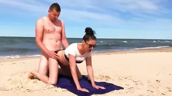 Couple doing sex on the beach - real amateur voyeur beach porn video.