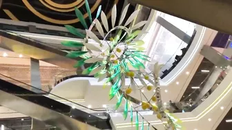 Two blonde Russian babes kiss and fuck in public store dressing room