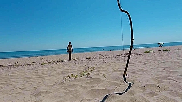 Scandalous! Nude Duo Self-Capturing On Bulgarian Shoreline