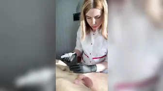 Man ejaculates at salon while getting his pubic hair removed by hot woman