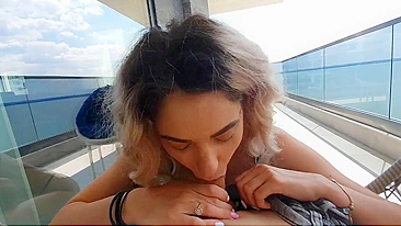 Sex in vacation girlfriend sucks boyfriend on balcony and then fuck inside
