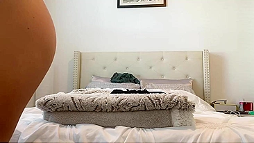 Adorable, Busty, Cunny Coed Coyly Cammed In Her Intimate Sanctuary