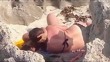 ﻿Lesbians caught fingering each other at the beach