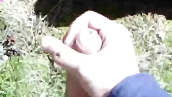 Guy picks up a Polish hooker and fucks her outdoor