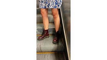 Girlfriend flashing pussy and ass on subway stairs