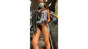 Girlfriend flashing pussy and ass on subway stairs