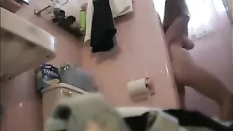 Shockingly, Found Hot Mama Pleasuring Self In Shower!