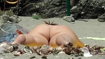 Stunning Nudist Girl Filmed At The Beach, Real Amateur Voyeur Beach Porn Video