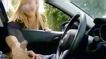 Black man flashing dick in car gets a free handjob from a blonde