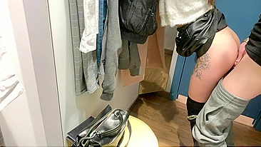 Amateur couple fast public sex in the dressing room afraid to get caught