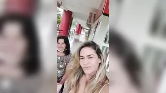 She wears no panties in front of her mother