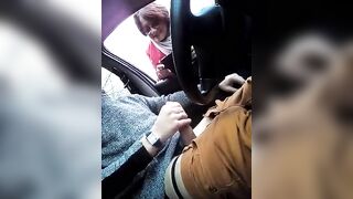 Sleazy Guy Enjoys Oral Sex From Female Stranger In Dirty Car Rendezvous