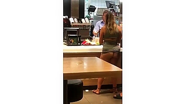 Man Slips Massive Dick Into Girlfriend's Tight Ass In Fast Food Joint