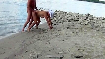 Hungarian Couple Fucks by the River in Budapest