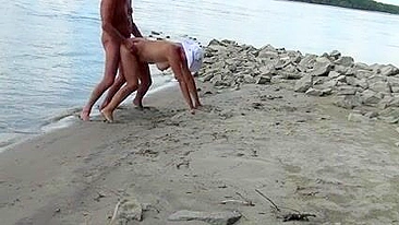Hungarian Couple Fucks by the River in Budapest