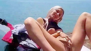 Fully Exposed Outdoor Fuck With Stunning Girlfriend In Public Sex Video