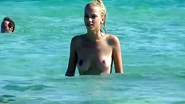 Ohh, Lovely Big Boobs Of Sexy Hot Blonde On The Beach!