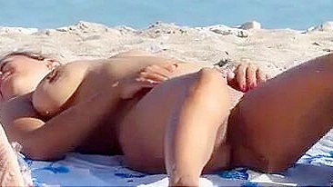 Nudist beach voyeur video with a hot woman ass view and pussy