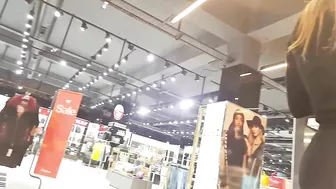 Candidly Filming The Hot Girl's Tight-Clad Ass, Oh My!